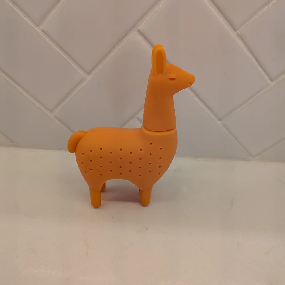 Fred Como Tea Llama Infuser